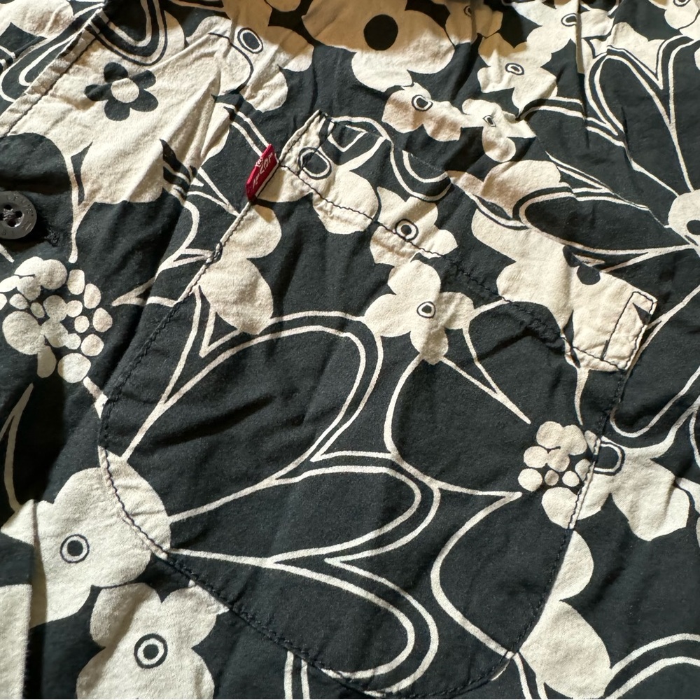 MEN’S LEVI BUTTON DOWN - Picture 4 of 4